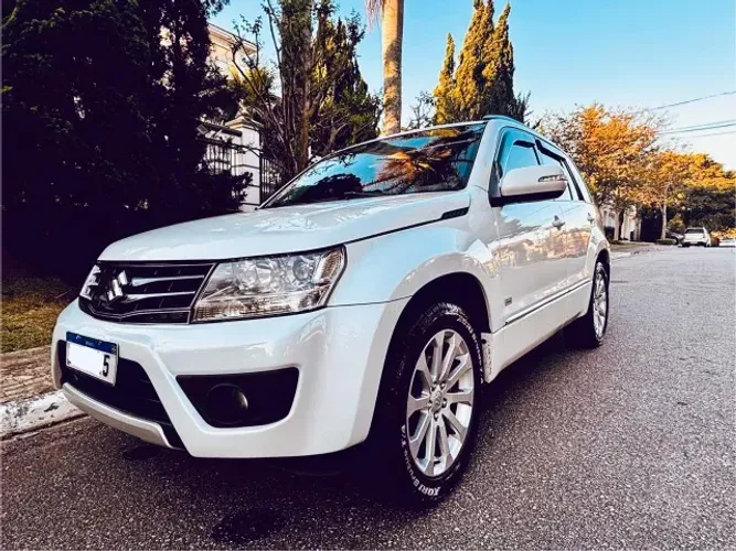 Suzuki Grand Vitara 2.0 16V 4x2/4x4 5P Aut. 2016
