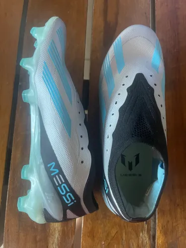 Chuteira de Futebol