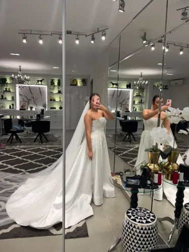 Vestido de Noiva Minimalista - Clamore