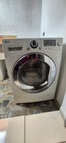 Lava e Seca LG Inverter Direct Drive de 8,5 k