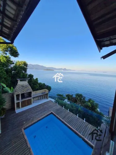 Casa com 4 quartos à venda, 1450 m² por R$ 1.950.000 - Centro - Angra dos Reis/RJ