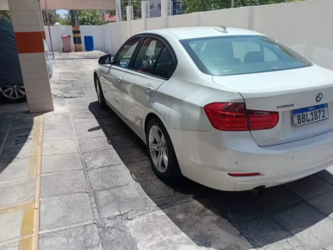 BMW 320I A 2.0 Turbo/activeflex 16V 184cv 4P 2015