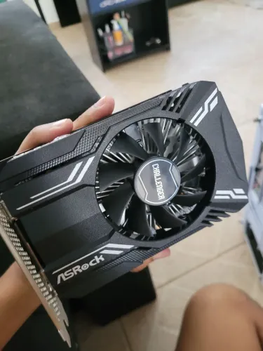 RX 6400