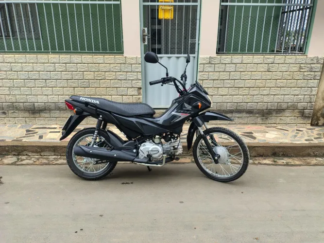Vendo pop 110, estado zero.