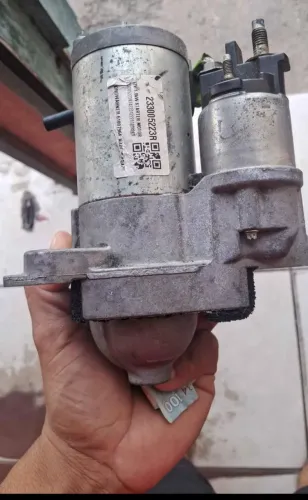 Vendo  um motor de partida  arranque da oroch captur desterro Renault *56