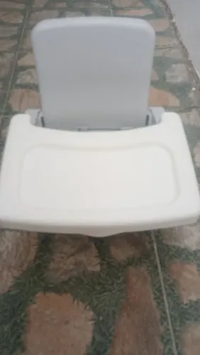 Cadeirinha de alimentação