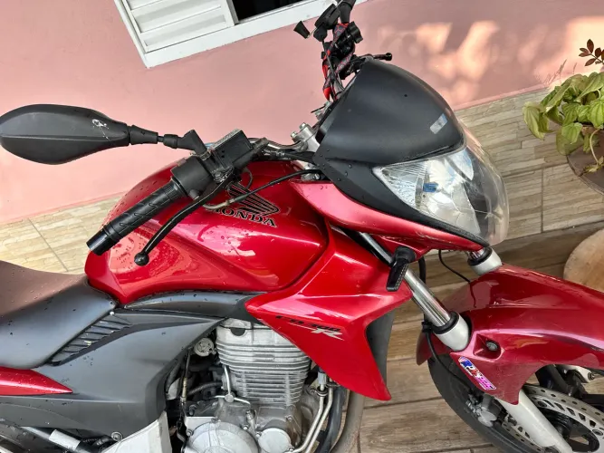 Vendo cb300 R 2013