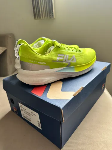 Fila Fastpace masculino n42 novo (corrida e caminhada)