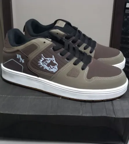 Tenis RedNose n41 Cafelatex