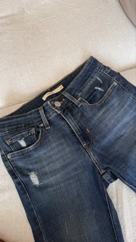 Levi's 711 Skinny Feminina Original - Tamanho 24 (Brasil 34)