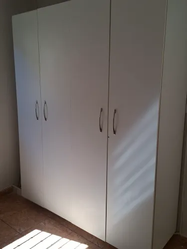 Guarda roupa em MDF EXCELENTE ESTADO
