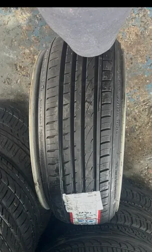 Pneus novos 165/40 Aro 18 nunca usado