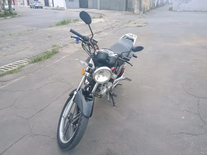 SUZUKI GSR 150i - 2016