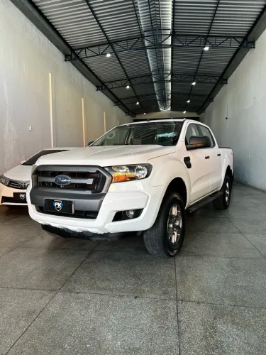 Ford Ranger XLS 2.5 16V 4X2 CD Flex 2017