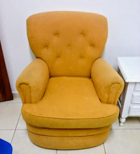 Poltrona R$ 220,00