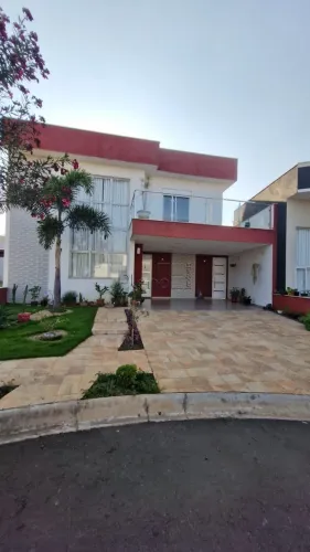 Casa à venda em Hortolândia, Parque Ortolândia, com 3 quartos, com 240 m²