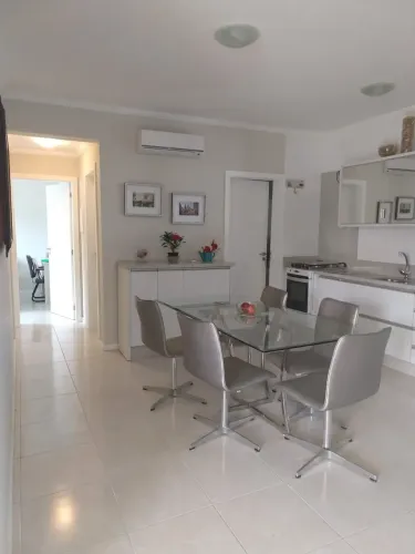Apartamento para venda tem 82 metros quadrados com 2 quartos