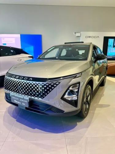 Omoda 5 Luxury 1.5 TB FWD 2026