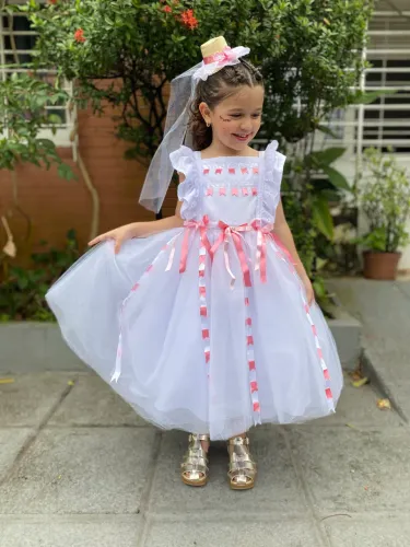 Vestido Noiva Matuta Luxo Infantil Tamanho + Chapéu Com Véu | Design Personalizado