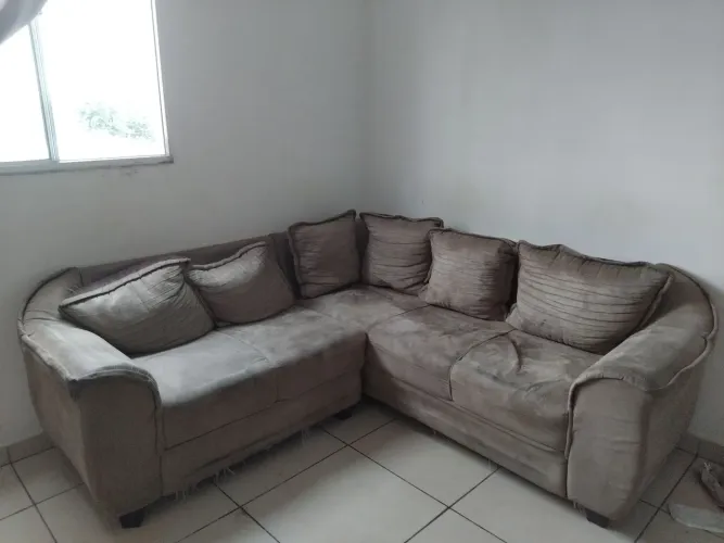 Vende-se sofá de canto, 5 lugares 