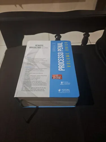 Vendo Manual de Processo Penal Renato Brasileiro de Lima
