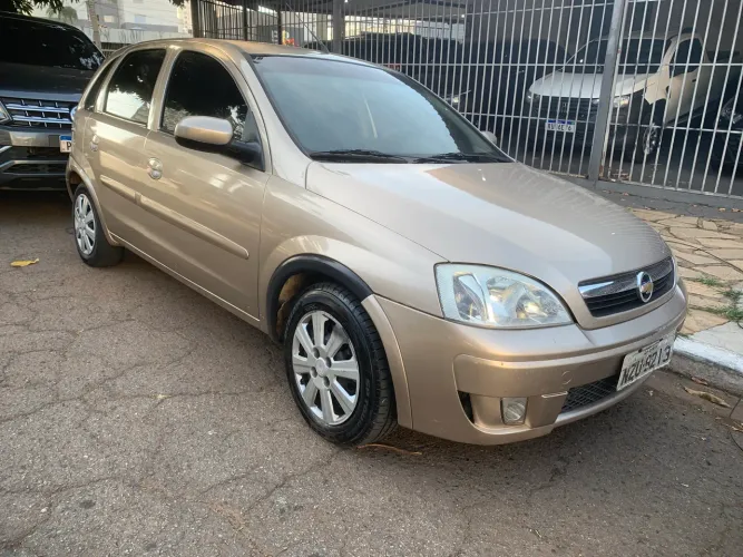 Chevrolet Corsa Hat. Maxx 1.4 8V Econoflex 5P 2012