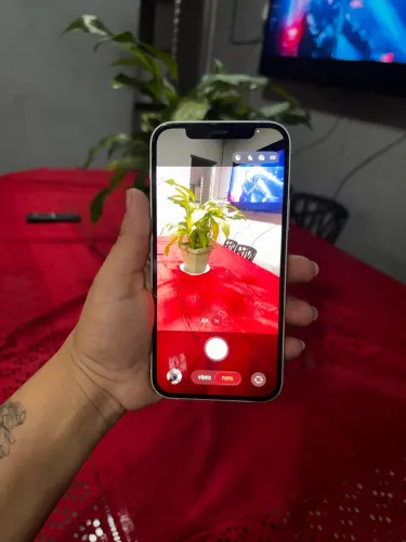 iPhone 12 64gb