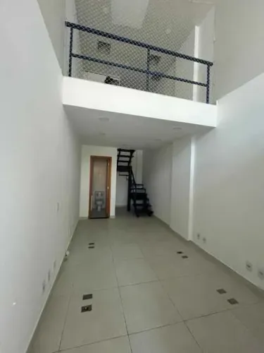 Loja : / Comercial / Recreio dos Bandeirantes