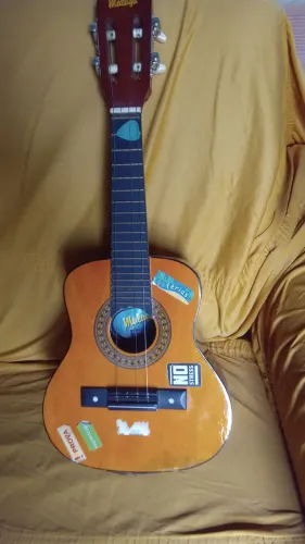 Cavaquinho ótimo estado