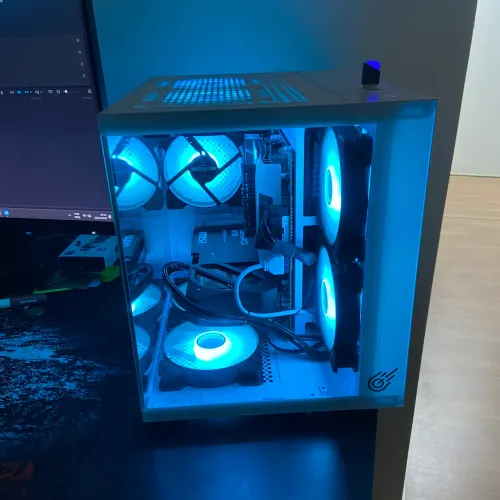 PC GAMER - RTX 5060 TI 8GB - i5 14400F - 32GB DDR5 - 1 TB SSD