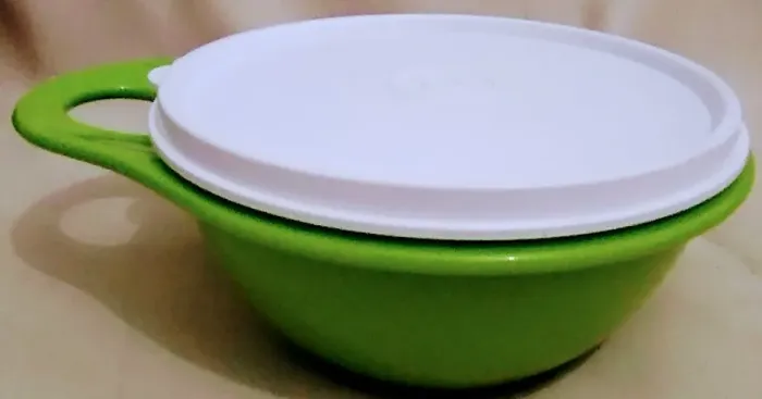 Tupperware linda