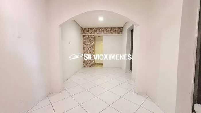 Casa com 3 quartos para Locação, Santa Efigênia - Belo Horizonte
