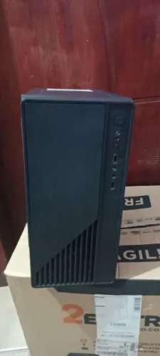 Gabinete computador +Teclado +Mause na Caixa 
