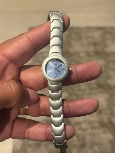 Relógio Fossil ES9056 Feminino 25mm Alumínio Mostrador Azul Pálido Bom Estado Funcionando