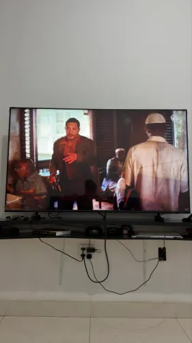 Smart TV Samsung 58? 4K Crystal UHD U8500F - NOVA, COM PLÁSTICOS
