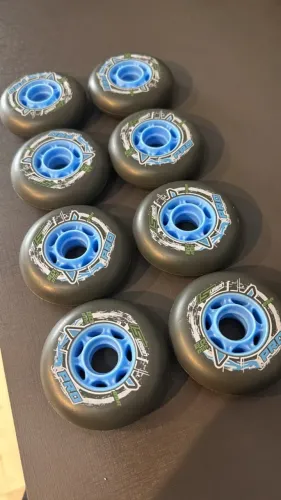 8 Rodas para patins 88A 80mm IS Urban