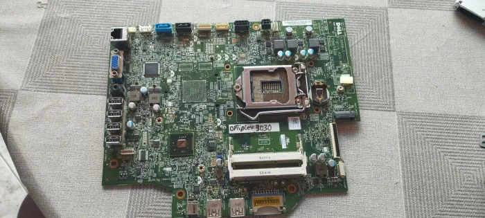 Placa DELL Optiplex 3030 ( concerto ou aproveitar componentes)
