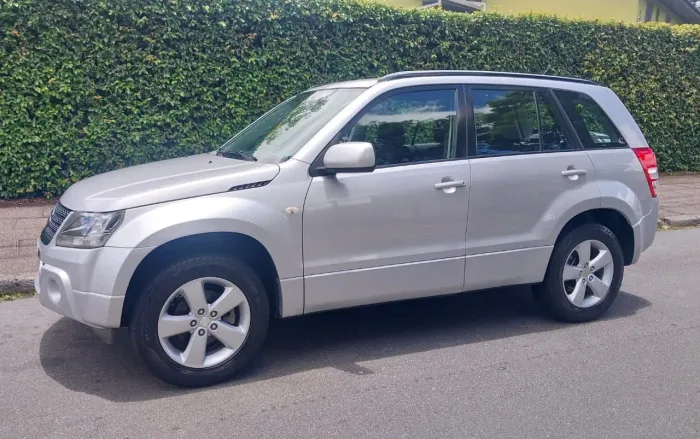 Grand Vitara 2.0 Manual ano 2012 / Carro completasso