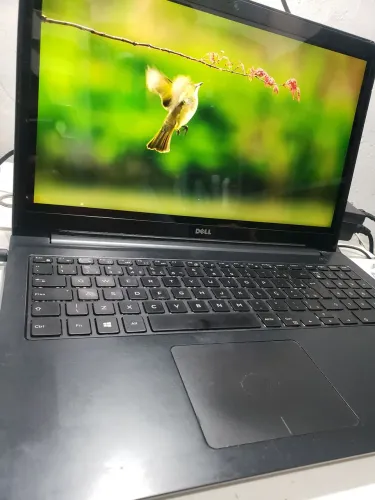 Vendo Notebook Dell Touch Screen/ Intel core i7/12 Gigas Ram/ Bateria Boa/ SSD 240 Gigas