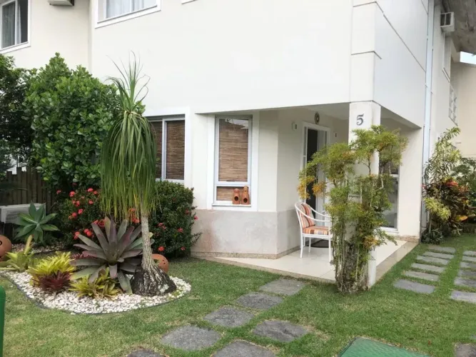 Casa para venda e aluguel temporada- Geribá - Búzios - RJ com 140 m2 - com 5 quartos