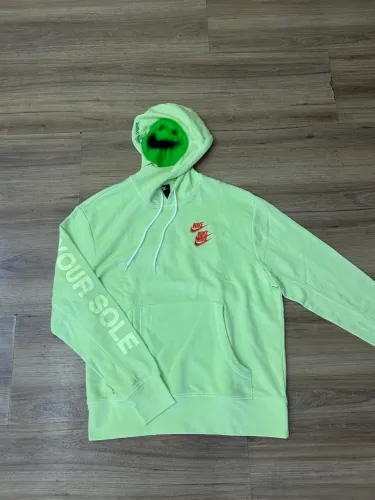 World tour verde Nike moletom