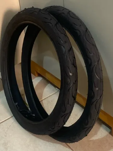 Pneu irado aro 20 novo