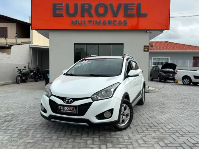 Hyundai HB20X Style 1.6 Flex 16V Mec. 2014