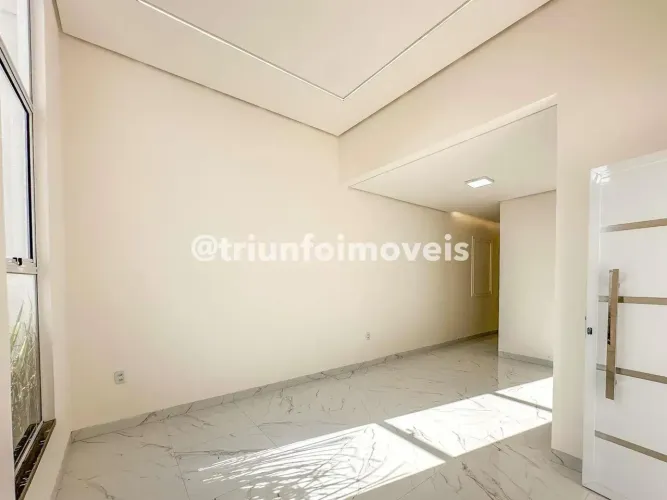 Casa a venda no Parque Alvorada com 3 Quartos