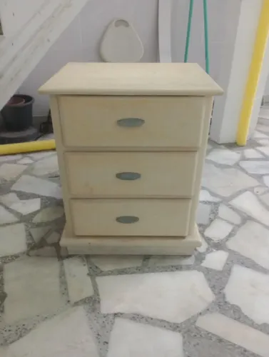 Criado mudo