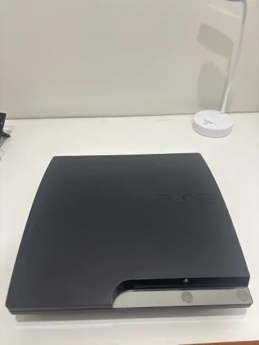 PlayStation slim com defeito