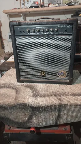 Caixa amplificada Staner Bold-60