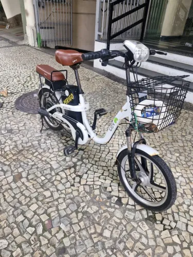 Bicicleta elétrica Lev E-Bike