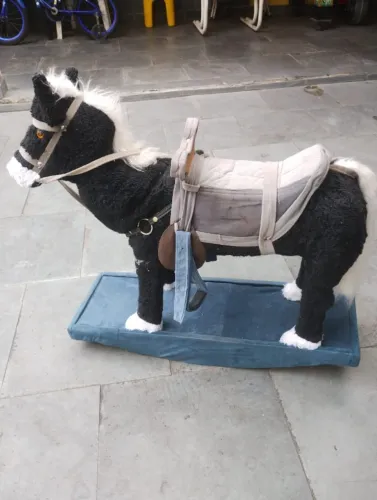 Cavalinho Divertido Encantador Lindo pra Balançar (Leia todo o anúncio)