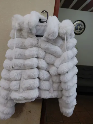 Vendo casaco de veludo super quentinho e estiloso